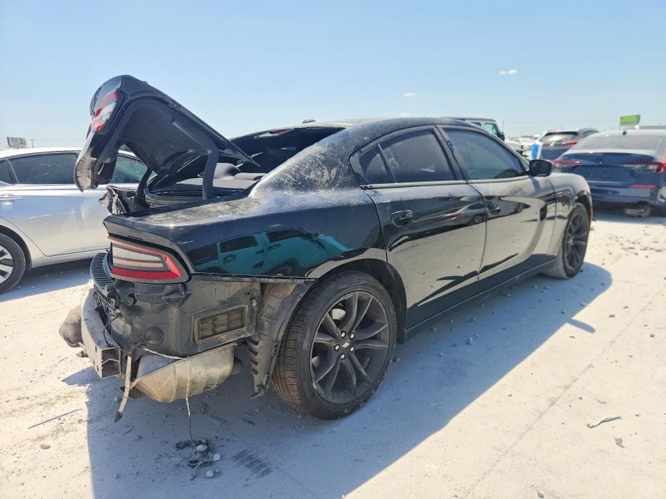 2018 DODGE CHARGER SXT 3