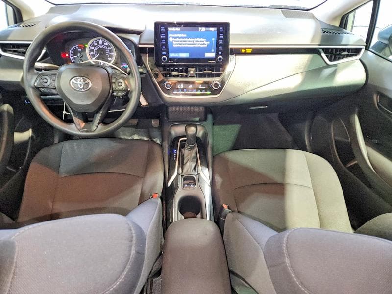 2022 TOYOTA COROLLA LE 8