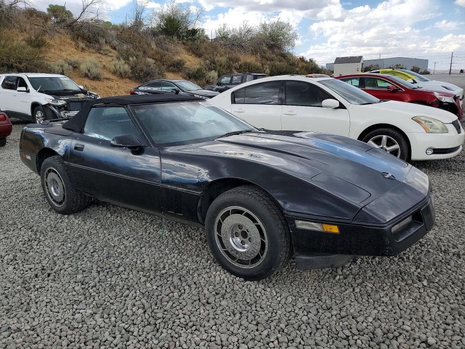 1986 CHEVROLET CORVETTE 4