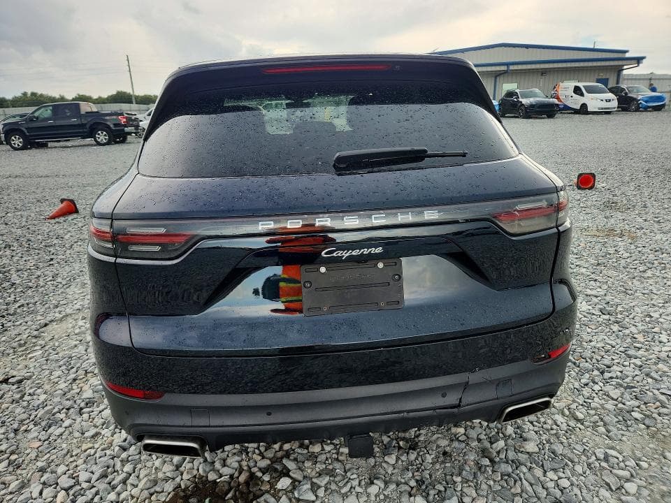 2023 PORSCHE CAYENNE BASE 6