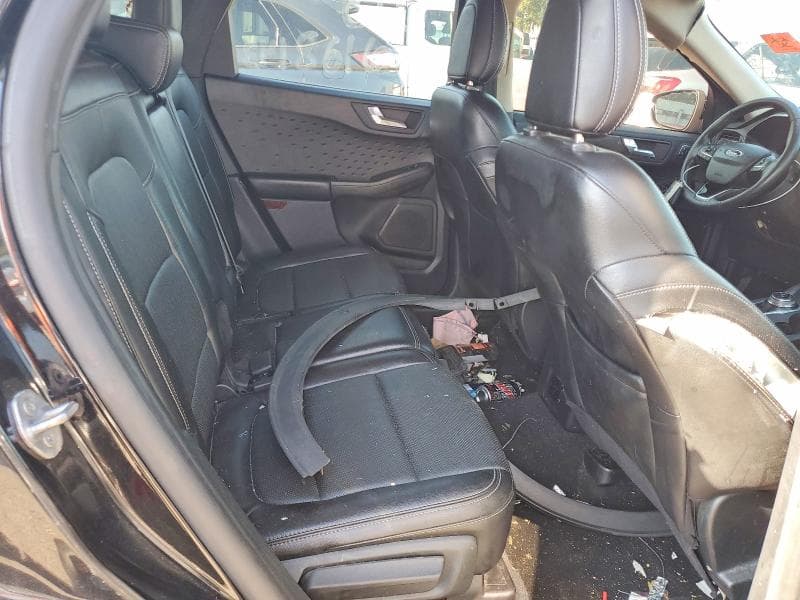 2020 FORD ESCAPE TITANIUM 11