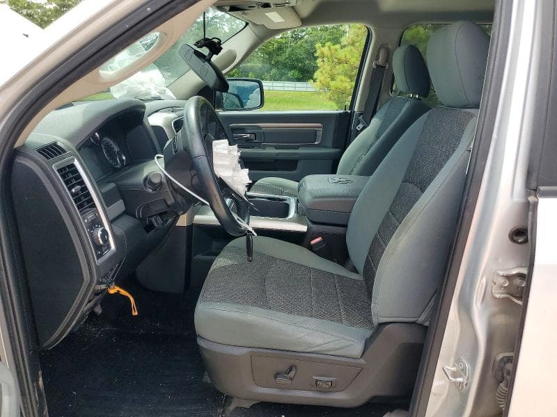 2019 RAM 1500 CLASSIC SLT 7