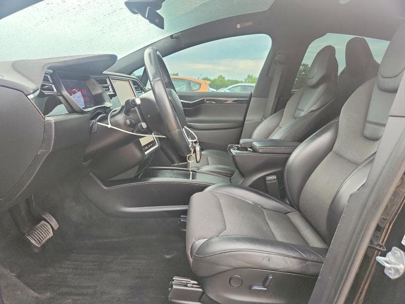 2017 TESLA MODEL X 7