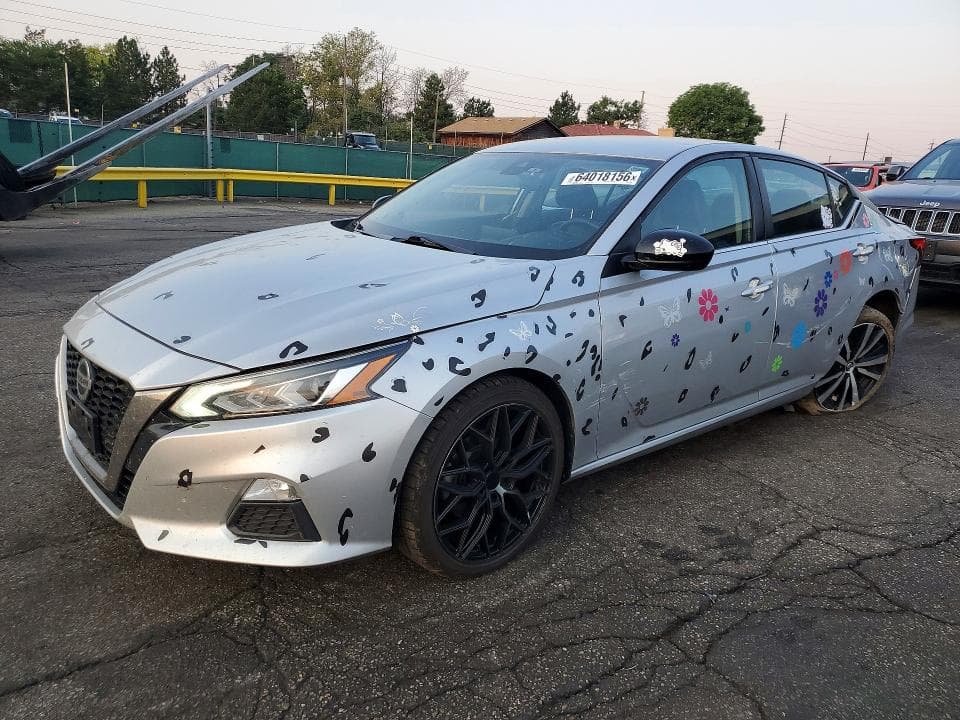 2022 NISSAN ALTIMA SR