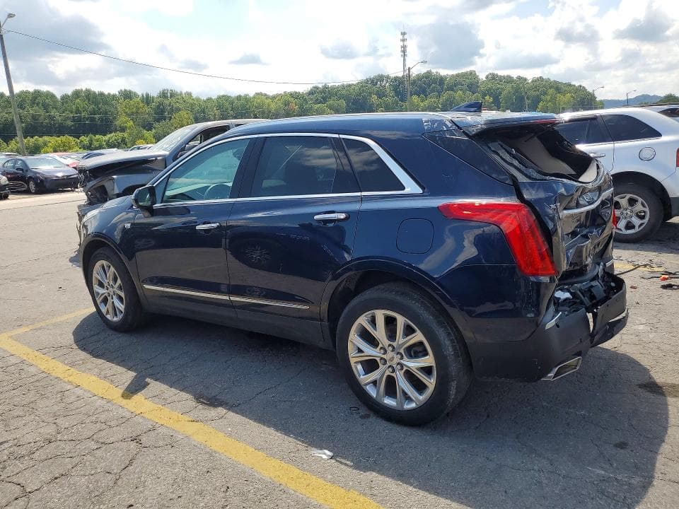 2017 CADILLAC XT5 LUXURY 2