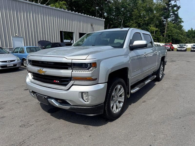 2017 CHEVROLET SILVERADO K1500 LT - 1
