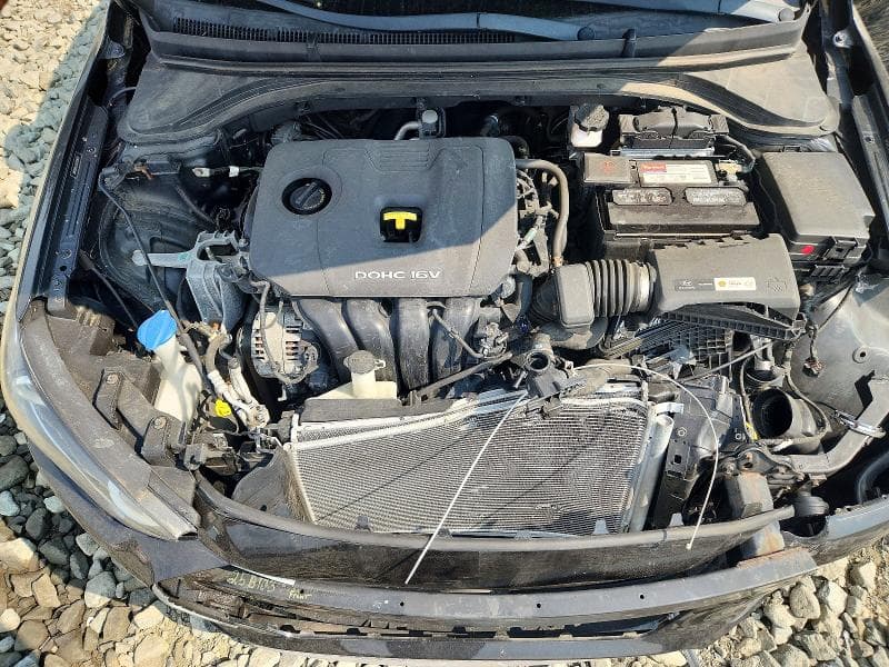 2018 HYUNDAI ELANTRA SEL 11