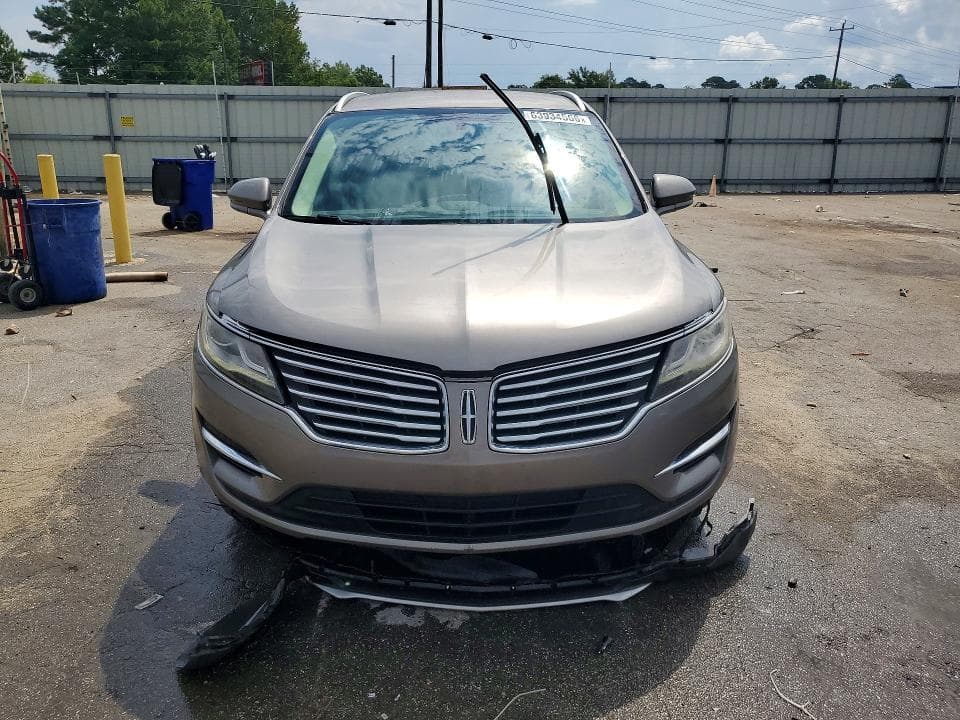 2017 LINCOLN MKC PREMIERE 5