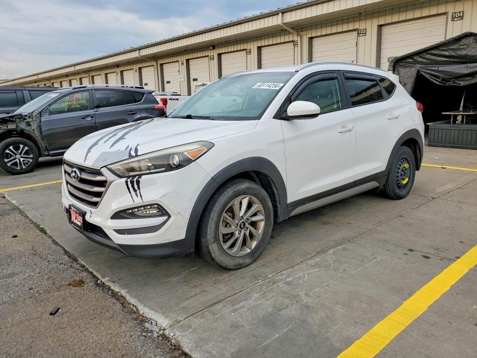 2017 HYUNDAI TUCSON SE - 1
