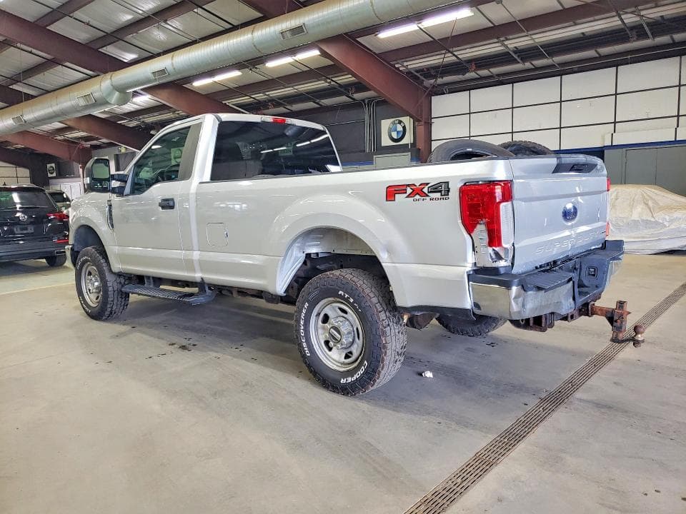 2017 FORD F350 2