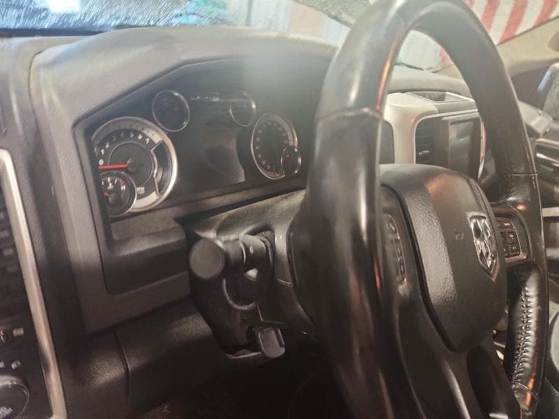 2017 RAM 1500 SLT 9