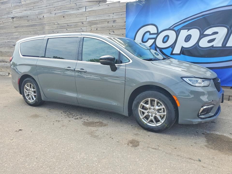 2025 CHRYSLER PACIFICA SELECT 4