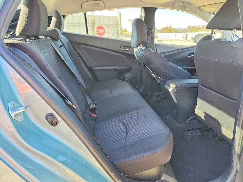 2017 TOYOTA PRIUS TWO 10