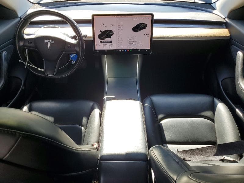 2018 TESLA MODEL 3 8