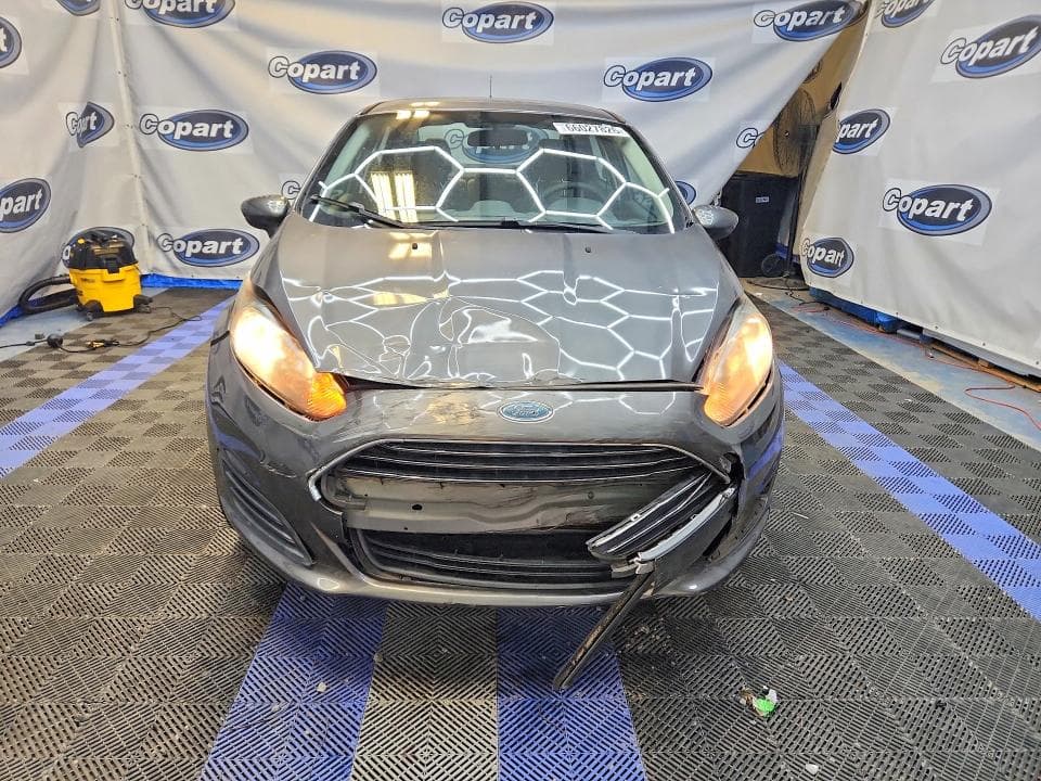 2017 FORD FIESTA SE 5