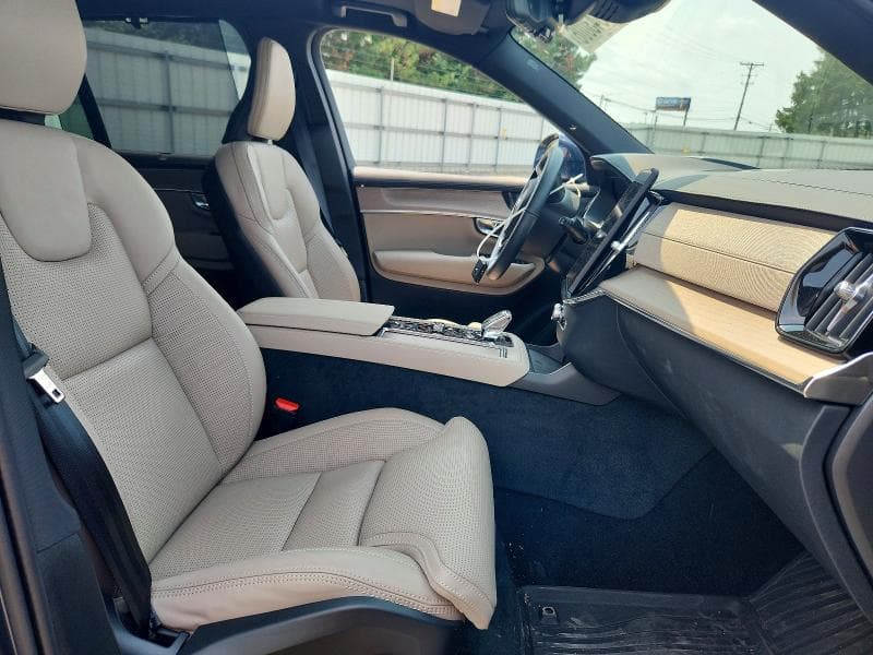 2026 VOLVO XC90 ULTRA 7