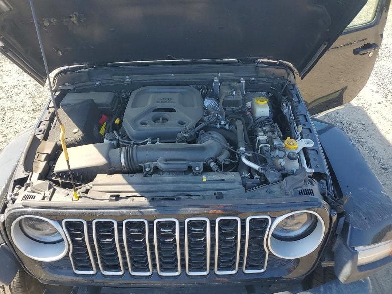2025 JEEP WRANGLER SAHARA 12