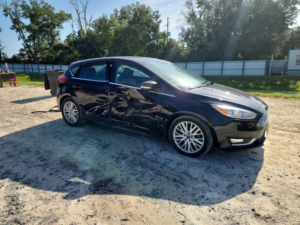 2018 FORD FOCUS TITANIUM 4