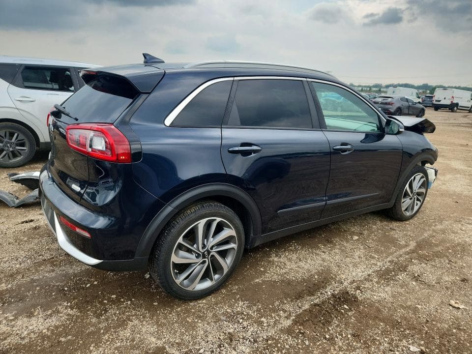 2017 KIA NIRO EX TOURING 3