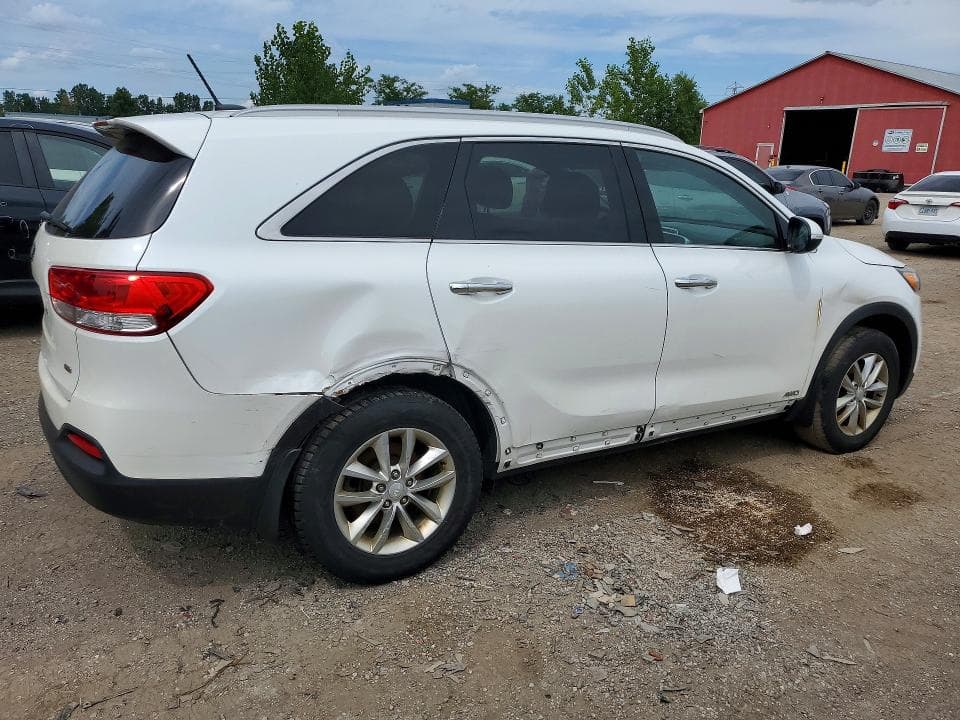 2017 KIA SORENTO LX 3