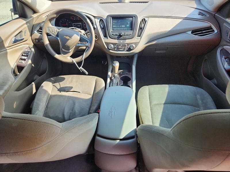 2018 CHEVROLET MALIBU LS 8