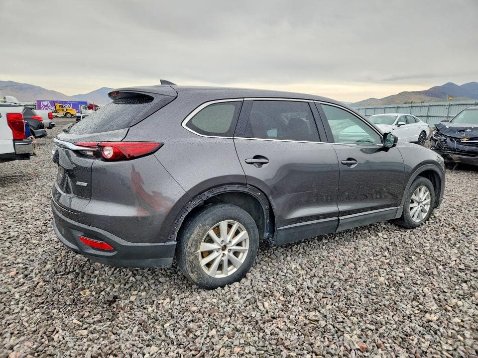 2018 MAZDA CX-9 TOURING 3
