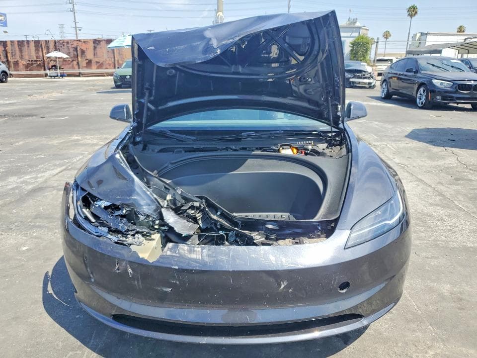 2025 TESLA MODEL 3 5