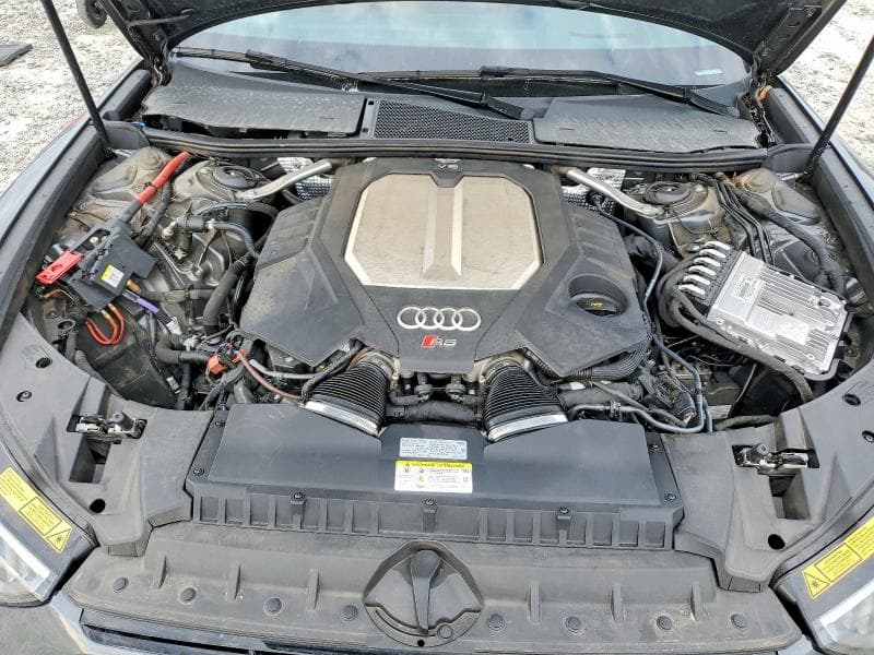 2023 AUDI RS6 11