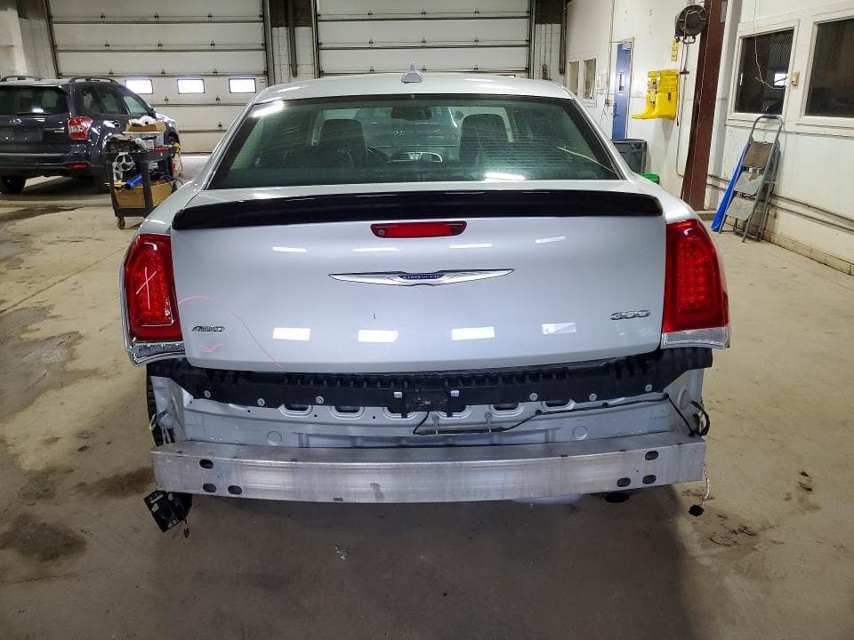 2019 CHRYSLER 300 TOURING 6