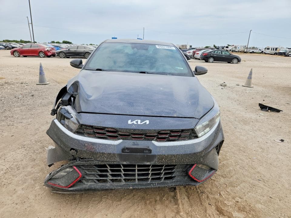 2023 KIA FORTE GT LINE 5