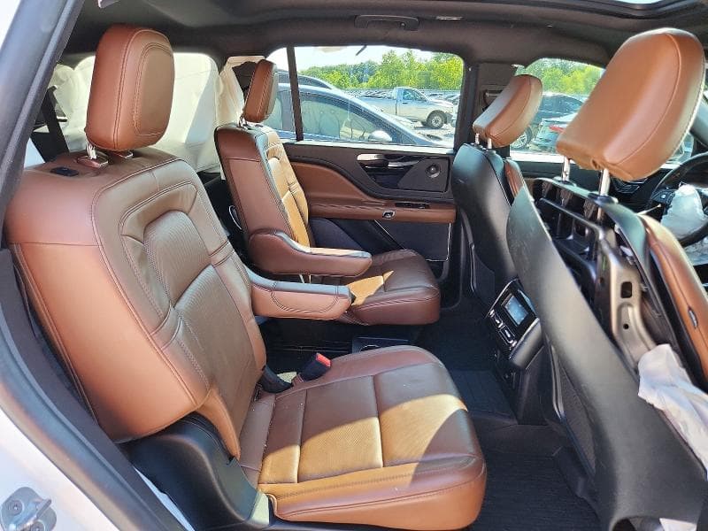 2022 LINCOLN AVIATOR RESERVE 11
