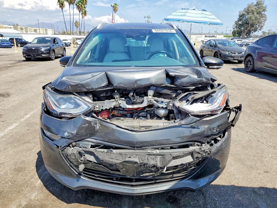 2018 CHEVROLET BOLT EV PREMIER 5