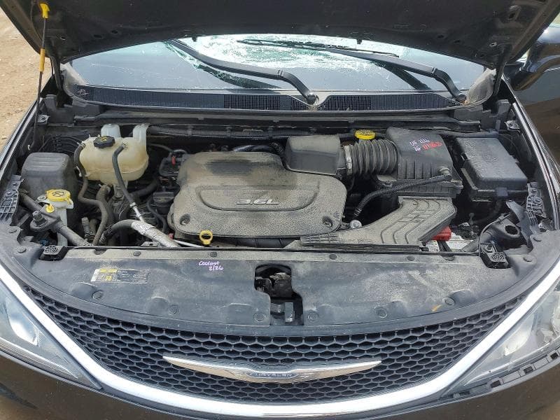 2018 CHRYSLER PACIFICA TOURING L PLUS 12