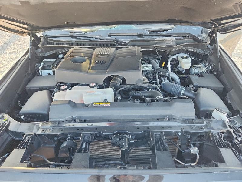 2024 TOYOTA TUNDRA SR5 11