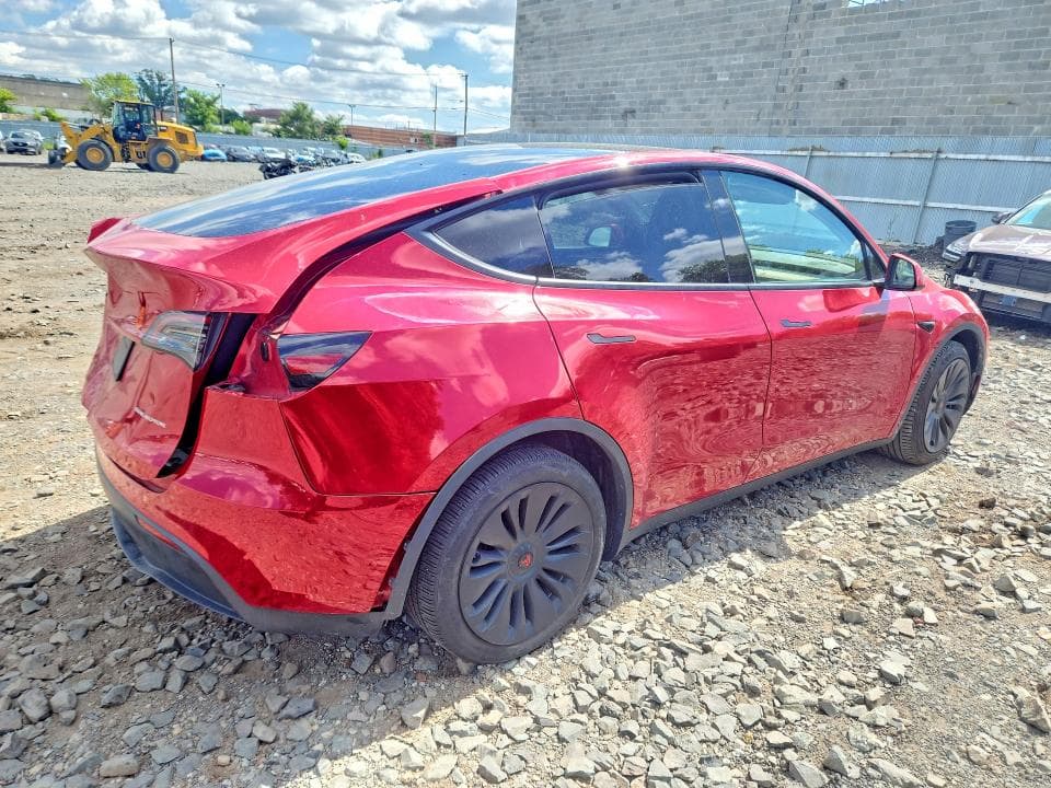 2023 TESLA MODEL Y 3