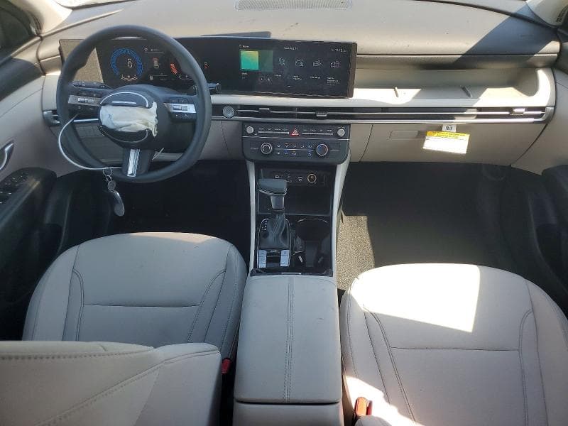 2026 HYUNDAI TUCSON SE 8