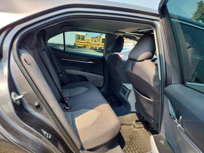 2019 TOYOTA CAMRY LE 10