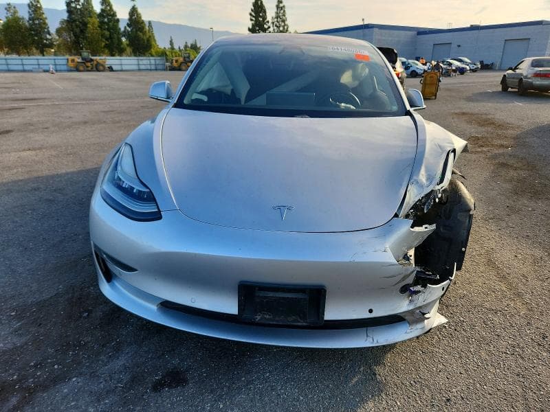 2018 TESLA MODEL 3 11
