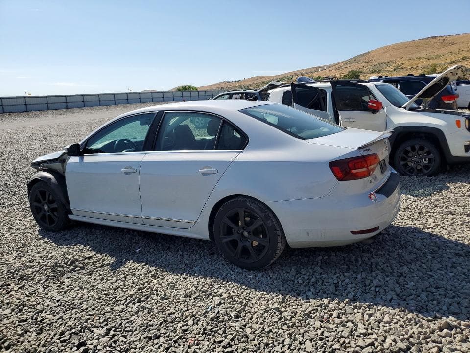 2017 VOLKSWAGEN JETTA SEL 2