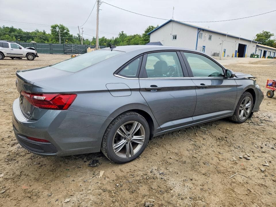 2024 VOLKSWAGEN JETTA SE 3
