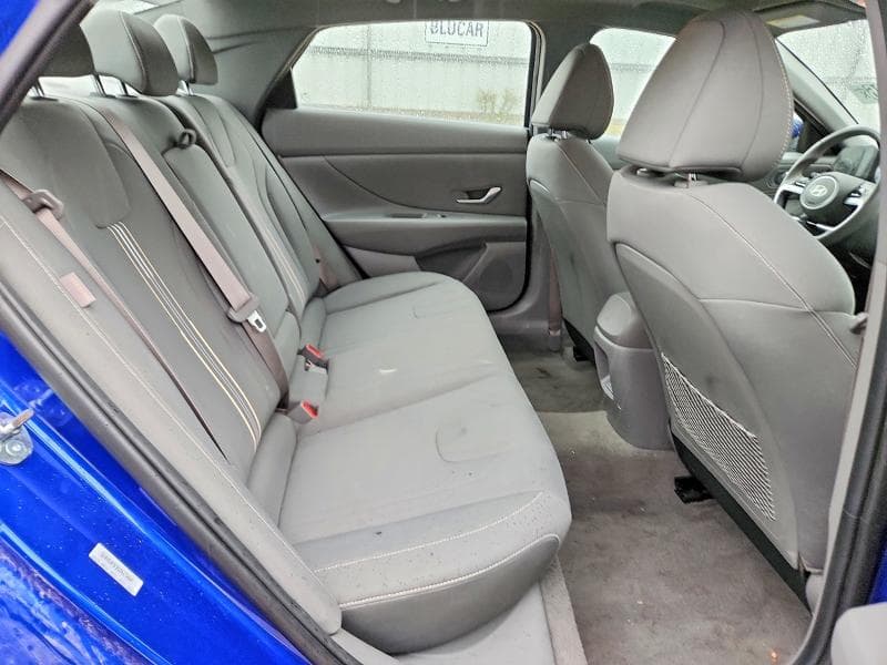 2025 HYUNDAI ELANTRA SEL 10