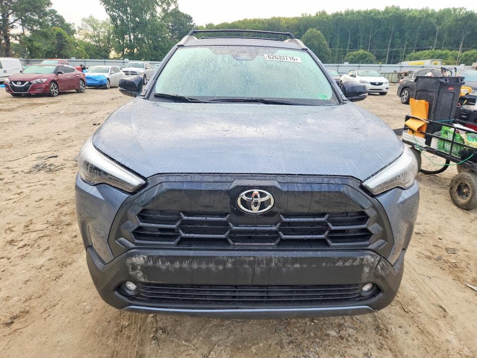 2026 TOYOTA COROLLA CROSS XLE 5