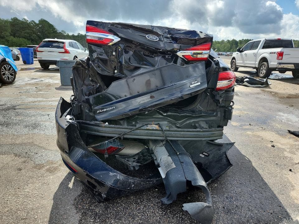 2020 FORD FUSION SE 6