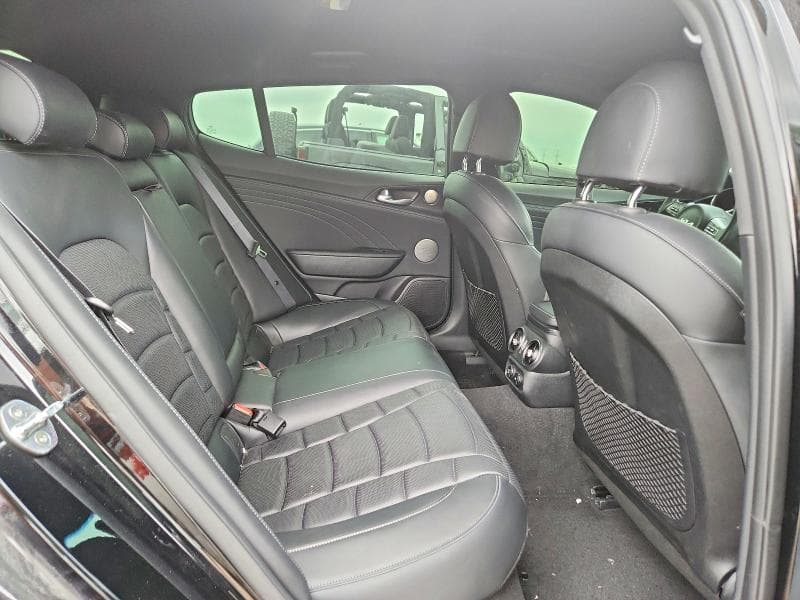 2022 KIA STINGER GT2 10