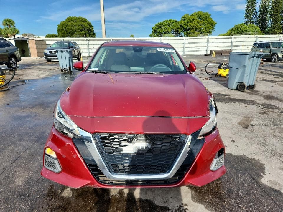 2021 NISSAN ALTIMA SV 5