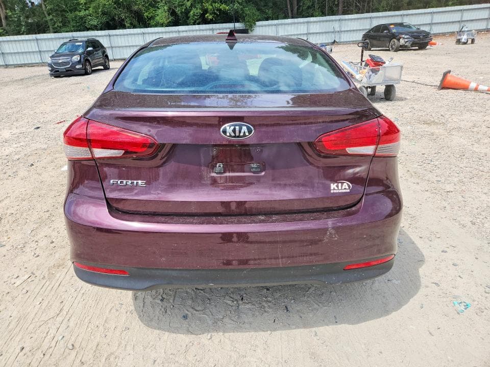 2018 KIA FORTE LX 6