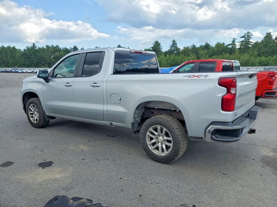 2021 CHEVROLET SILVERADO K1500 LT 2