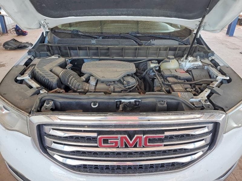 2017 GMC ACADIA SLE 11
