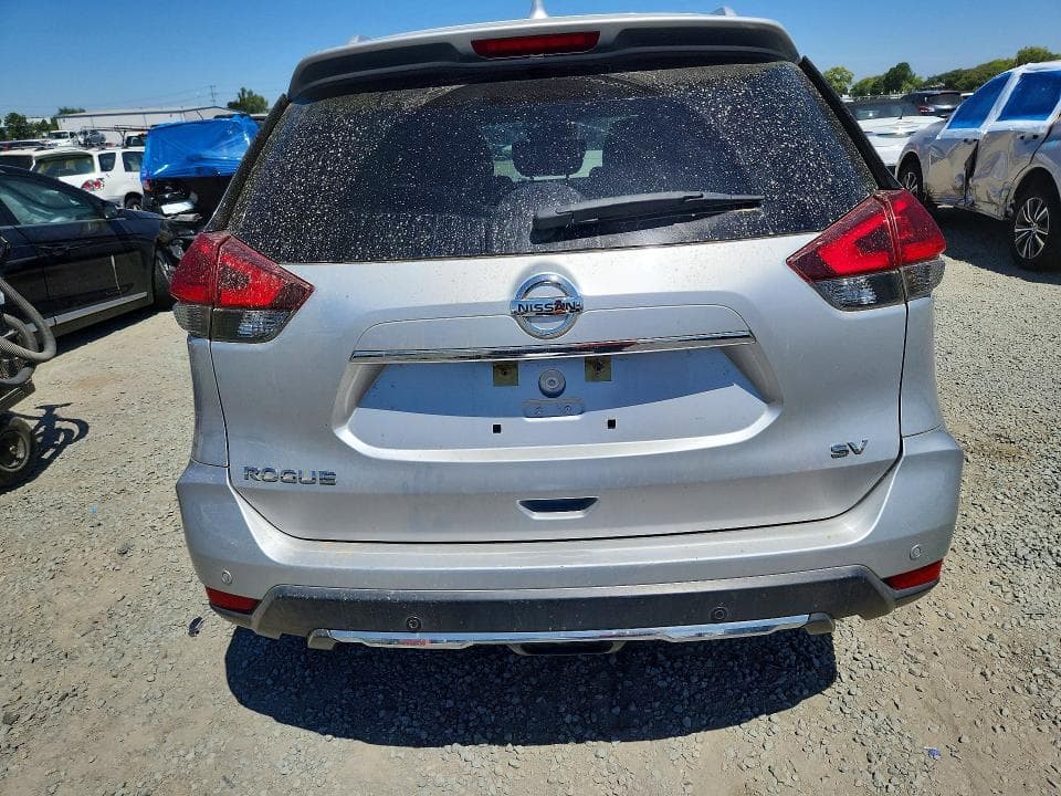2020 NISSAN ROGUE SV 6