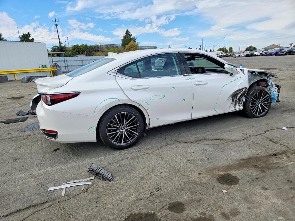 2024 LEXUS ES 300H BASE 3